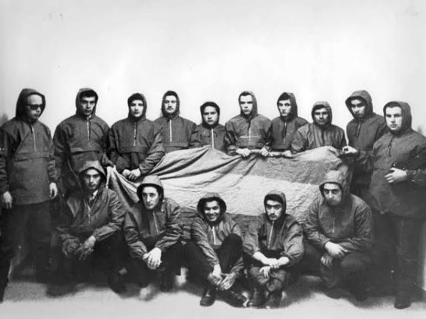 Los Cóndores de&nbsp;Malvinas
